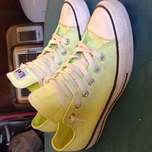 Converse chucks light neon yellow